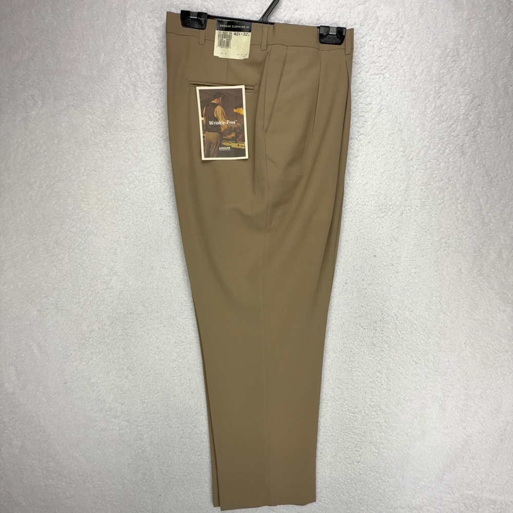 Haggar Wrinkle-Free Pleated Dress Pants Mens 42x32 Khaki Tan Brown NWT - Picture 2 of 5